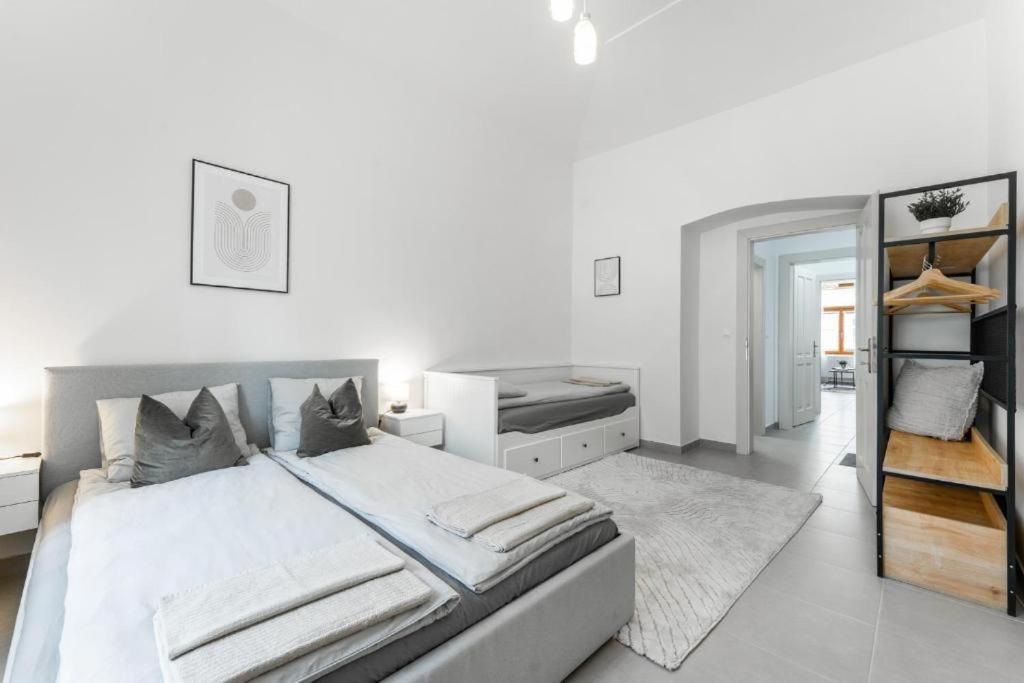 Nice Apartman In New Town Prague Apartamento Exterior foto